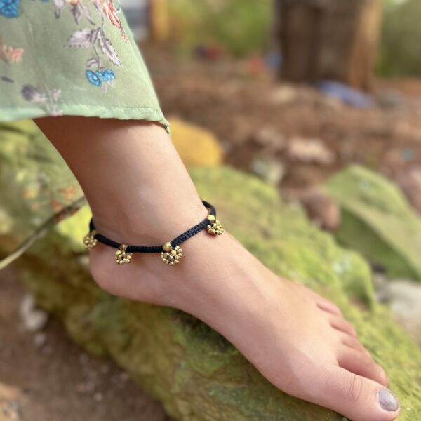 Tribal Bloom Dokra Anklet – inspired by the floral bead clusters. - Image 2