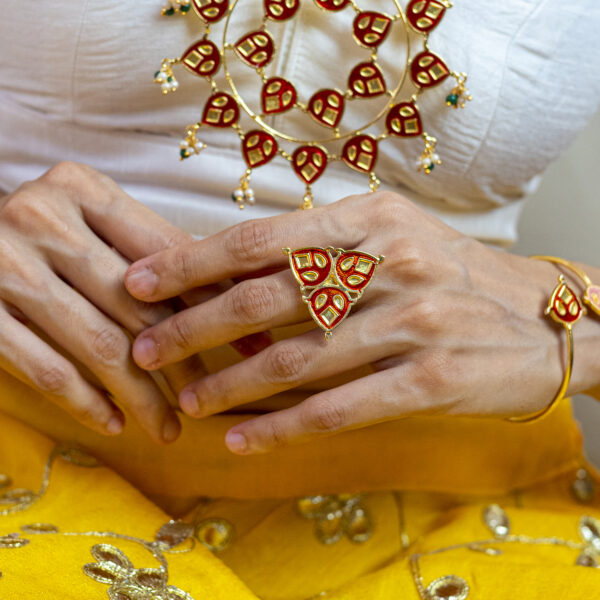 Festive Flair Ring - Image 3