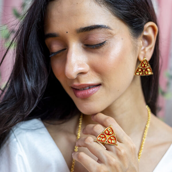 Festive Flair Ring - Image 4