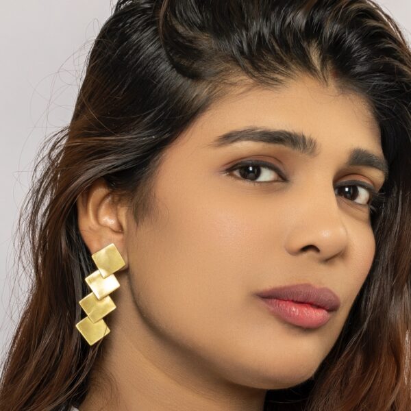 Quod Drop Earrings
